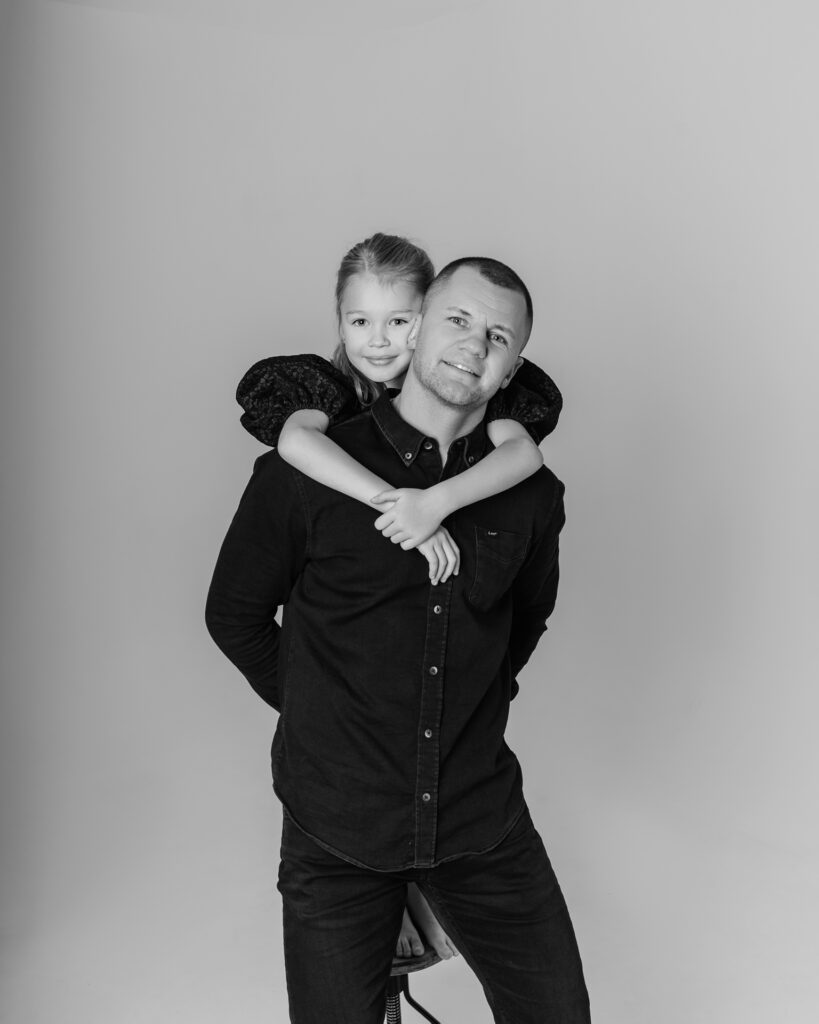 Charming Family | January 2023