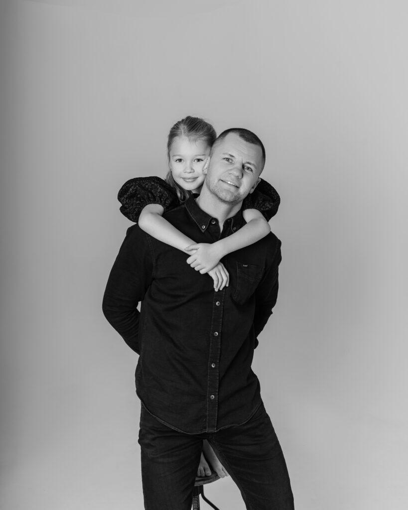 Charming Family | January 2023