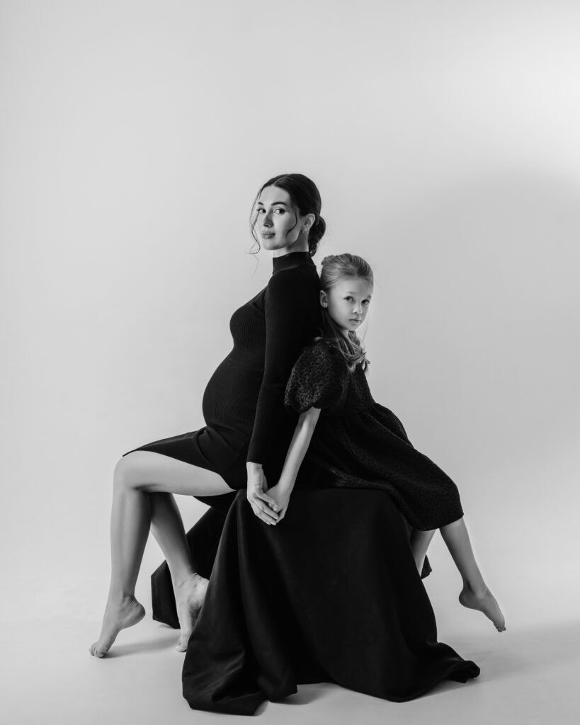 Charming Family | January 2023