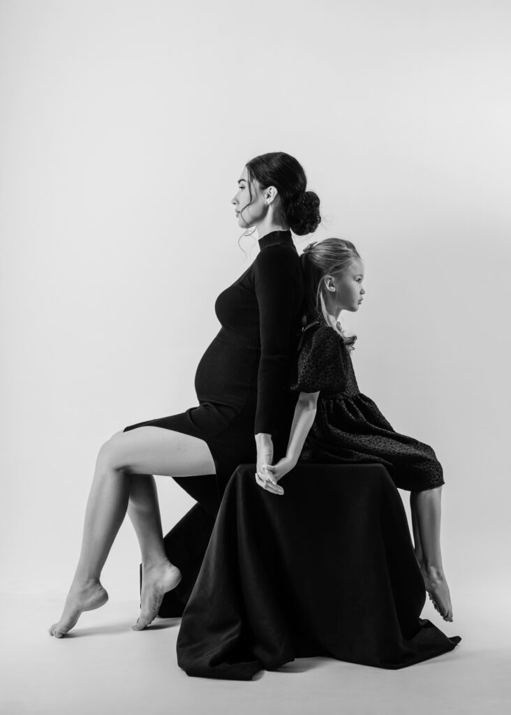 Charming Family | January 2023