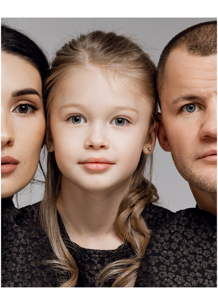 Charming Family | January 2023