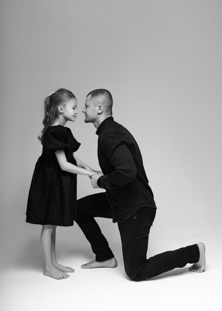 Charming Family | January 2023