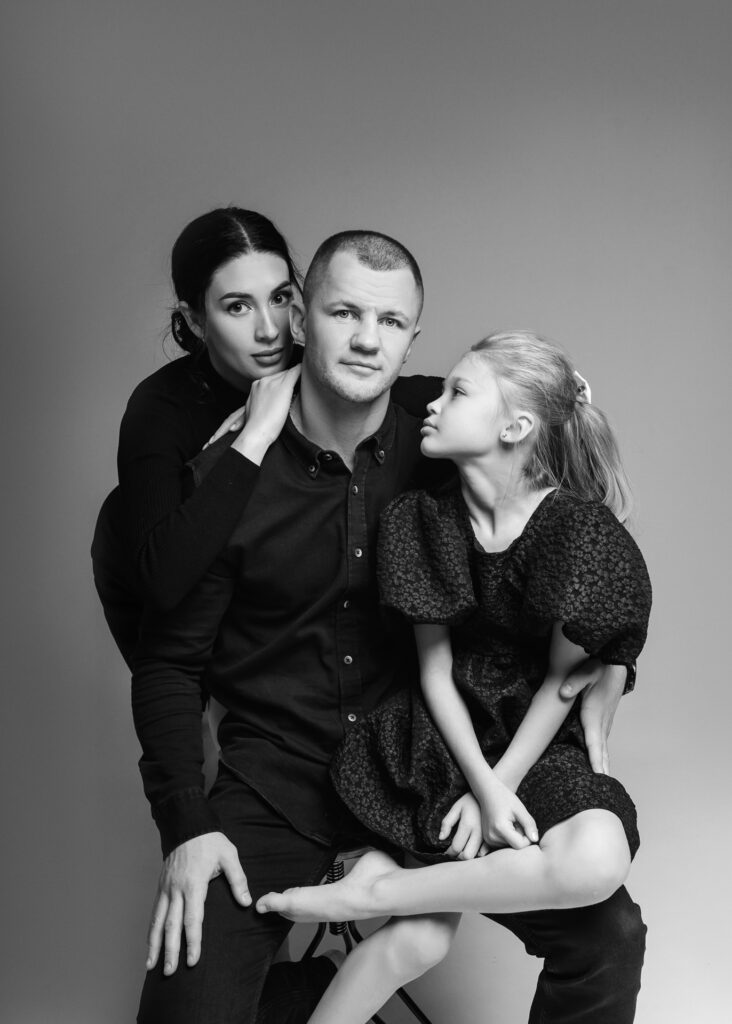 Charming Family | January 2023