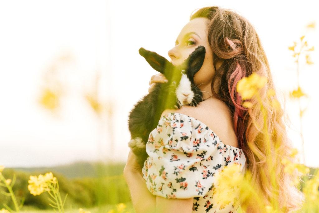 Anastasiya B | Field