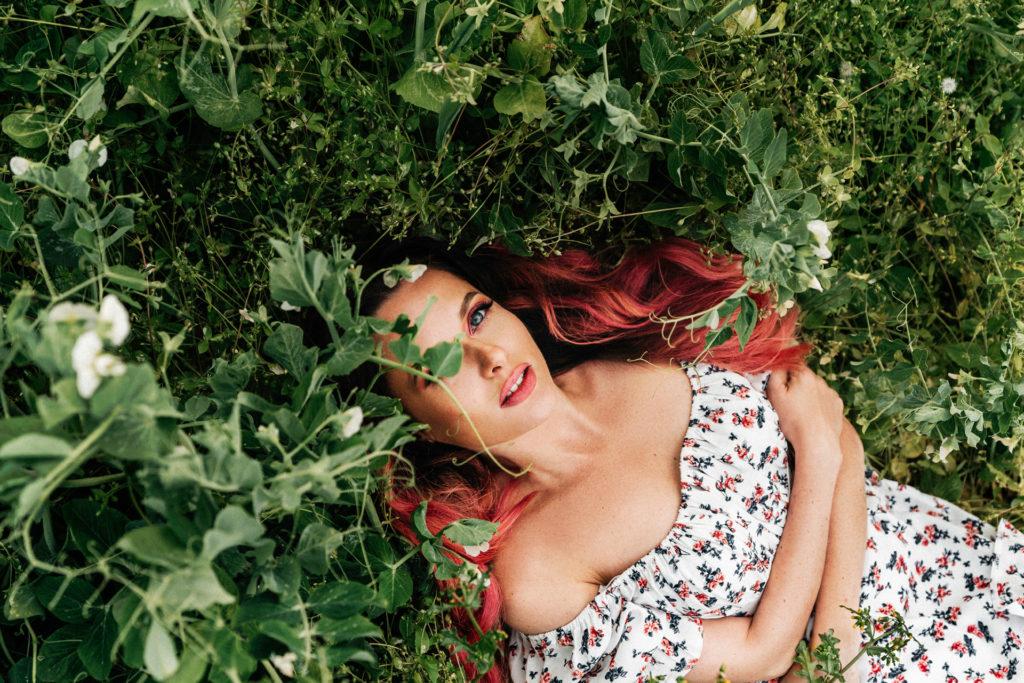 Anastasiya B | Field