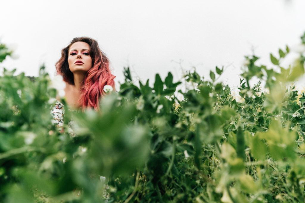 Anastasiya B | Field