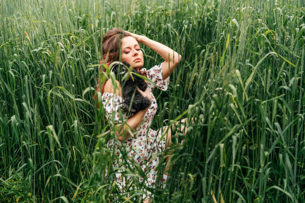 Anastasiya B | Field