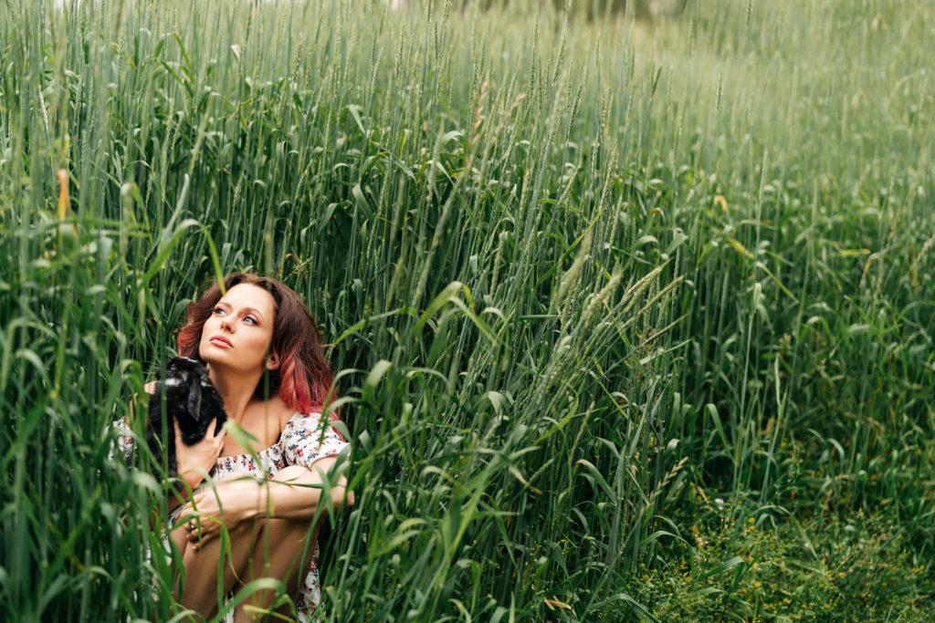 Anastasiya B | Field