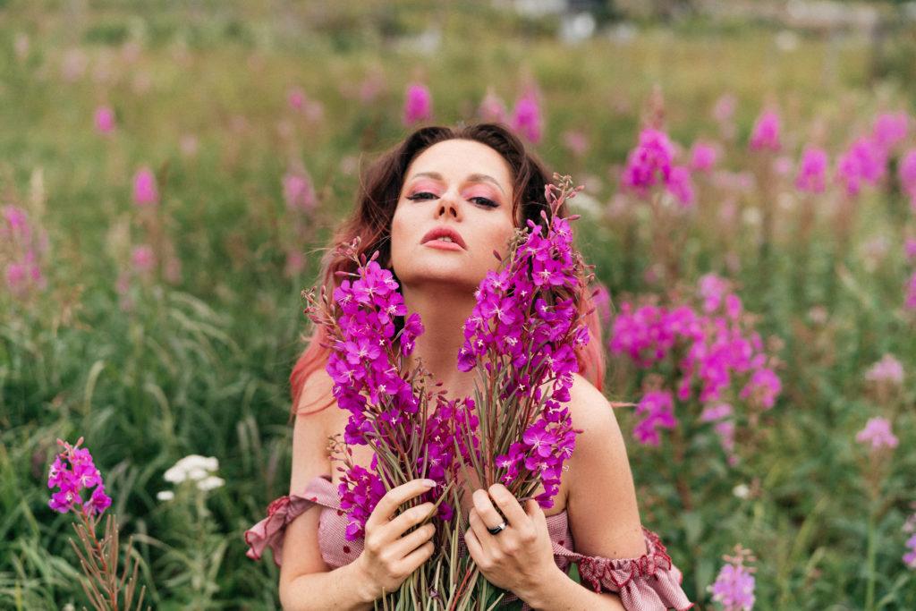 Anastasiya B | Blooming Sally