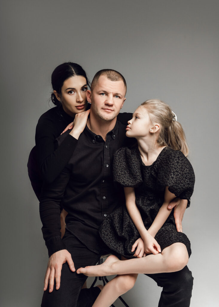 Charming Family | January 2023