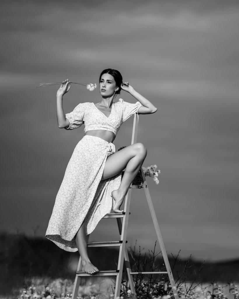 Victoria Tatiana White Field