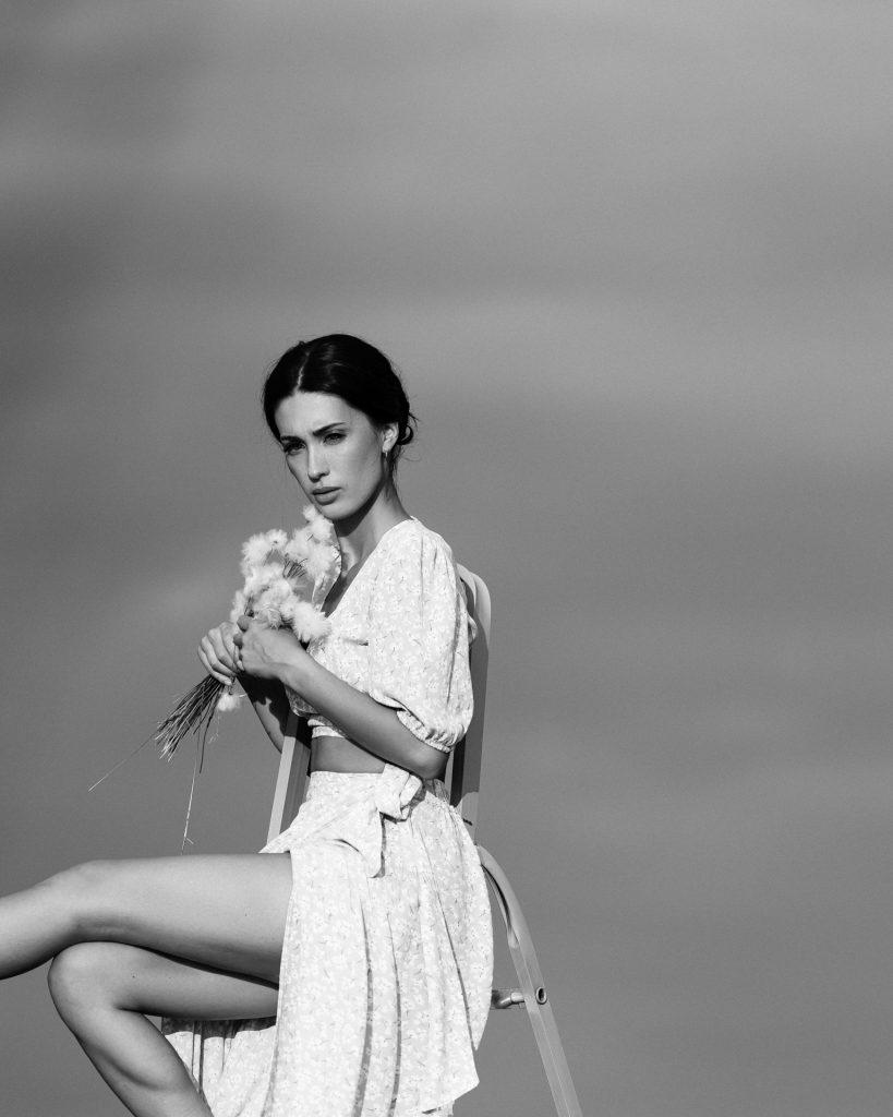 Victoria Tatiana White Field