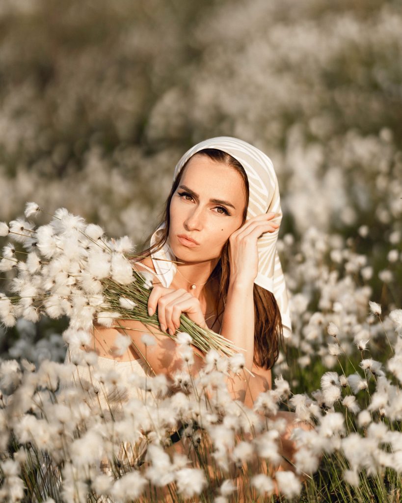 Victoria Tatiana White Field