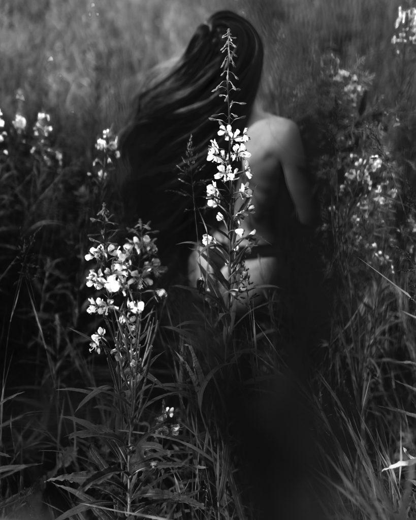 Anastasia Flower mood