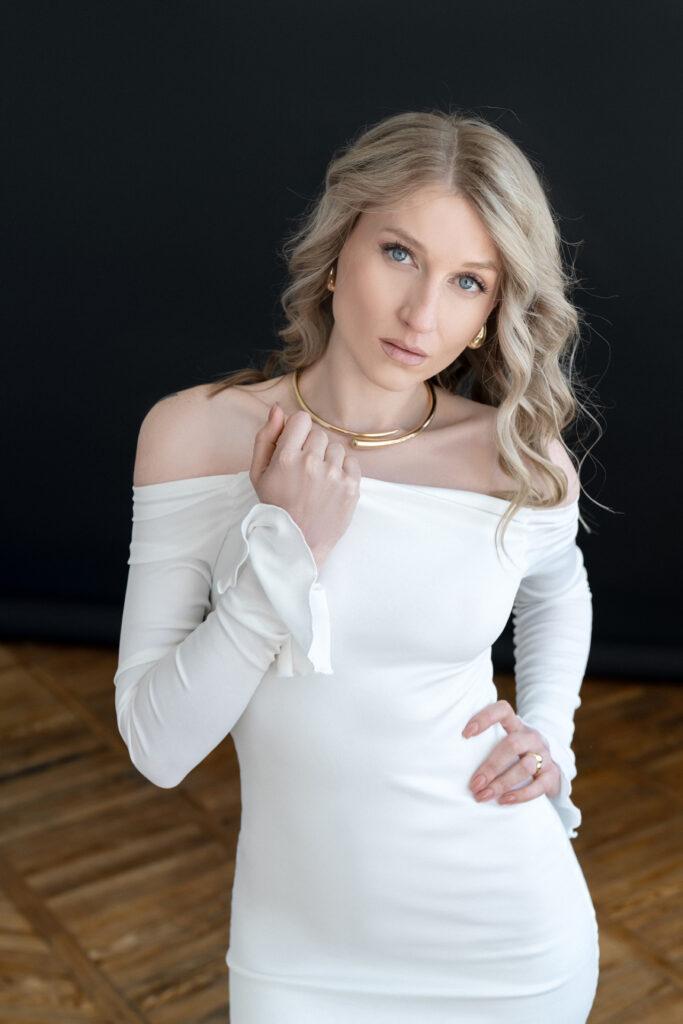Alesya | April 2026